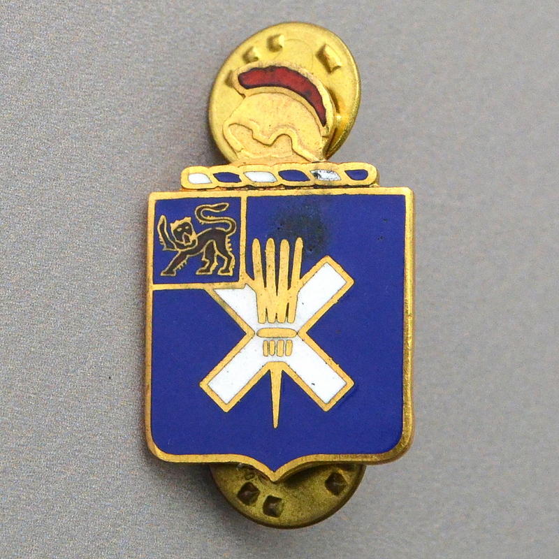 Badge of a serviceman of the 32nd Infantry Regiment of the US Army