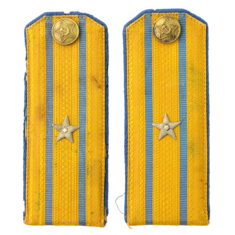 Shoulder straps of the SA Air Force Major of the 1946 model
