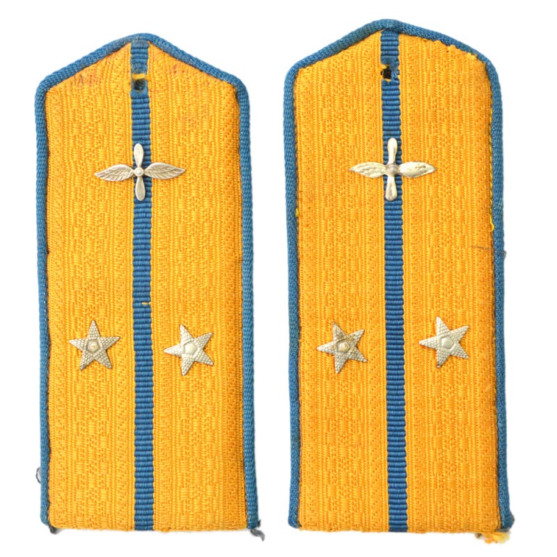 Shoulder straps of a lieutenant of the Red Army Air Force of the 1943 model