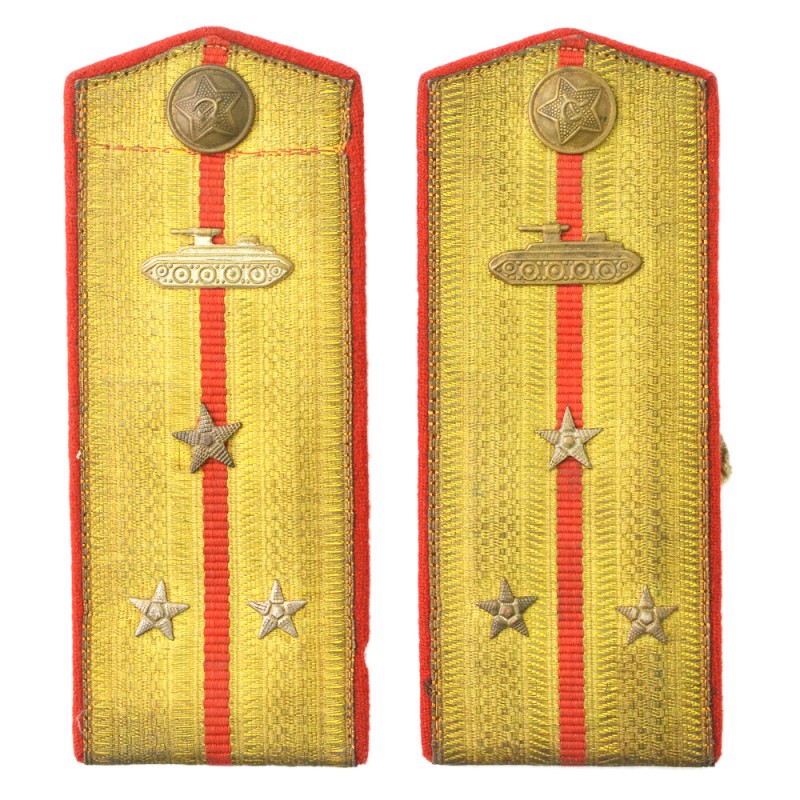 Shoulder straps of a senior lieutenant of the ABTV Red Army of the 1943 model