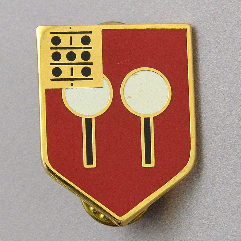 Badge of the 9th Field Artillery Regiment of the US Army