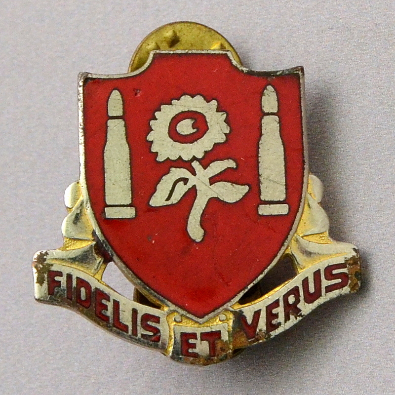 Badge of the 29th Field Artillery Regiment of the US Army