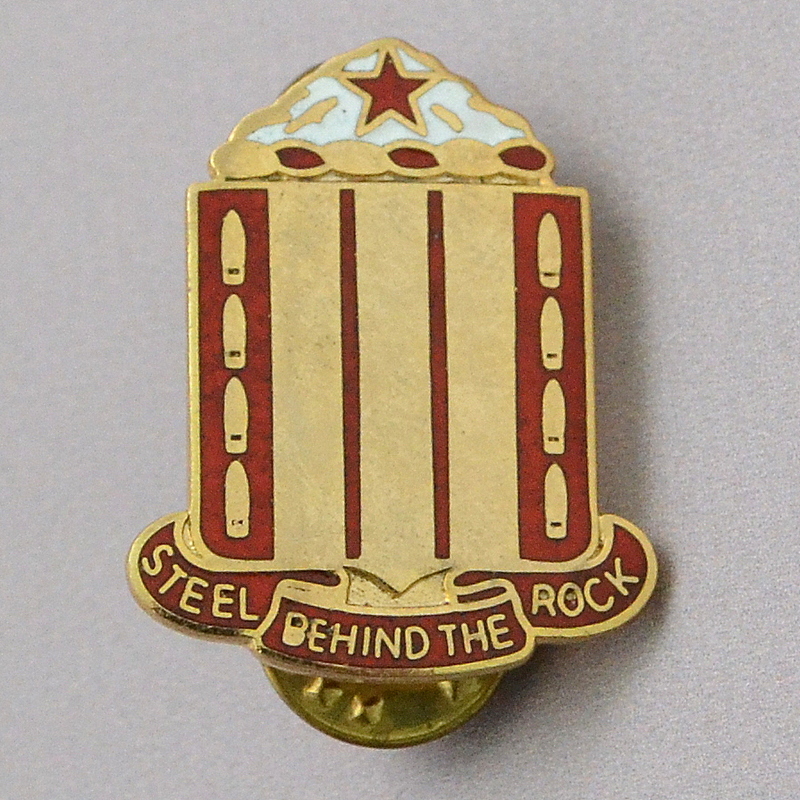 Badge of the 38th Field Artillery Regiment of the US Army