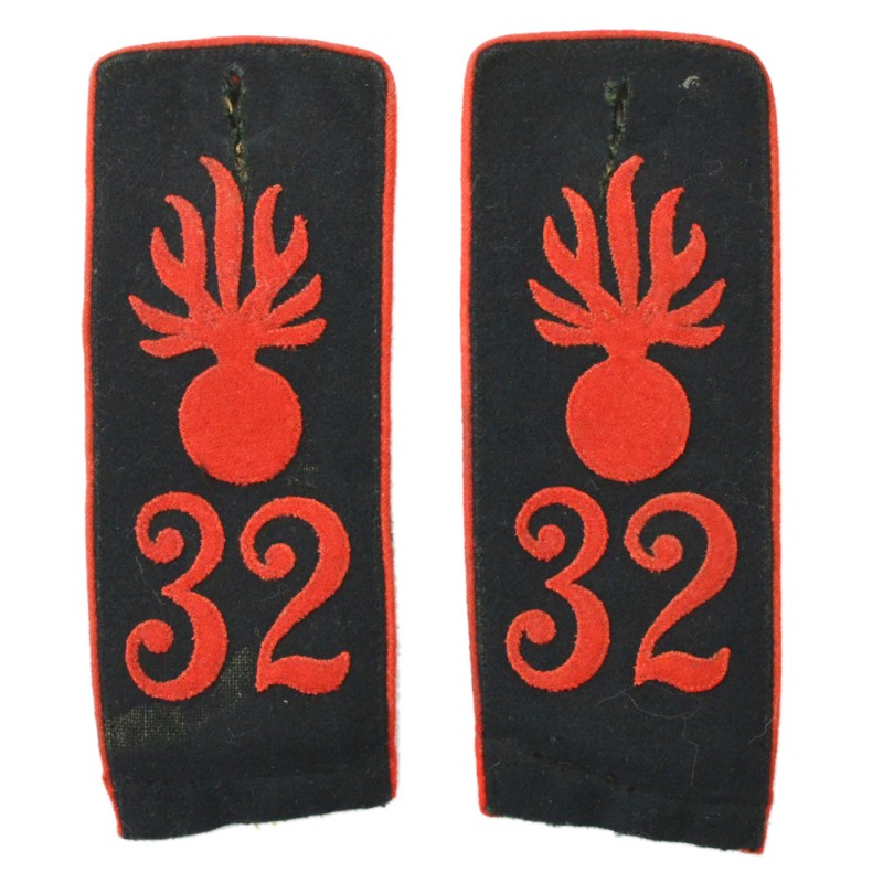 Shoulder straps of the lower rank of the 3rd Royal Saxon Field Artillery Regiment No. 32