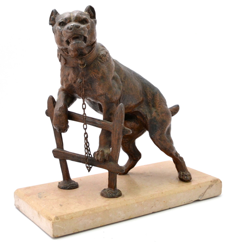 Bronze sculpture "Mastiff on a chain"