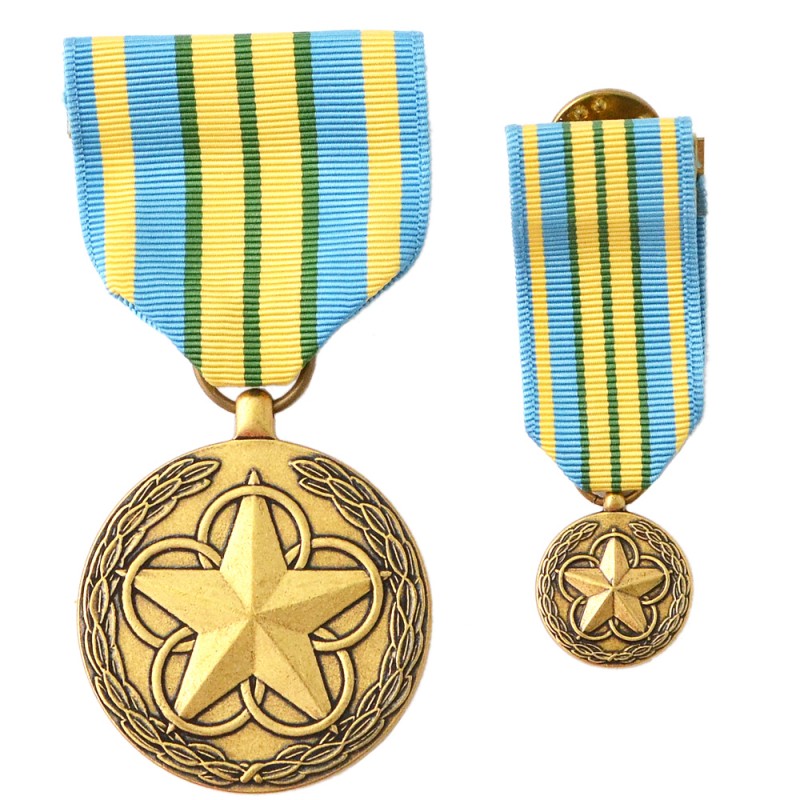 American Military Medal for Volunteer Service, with miniature