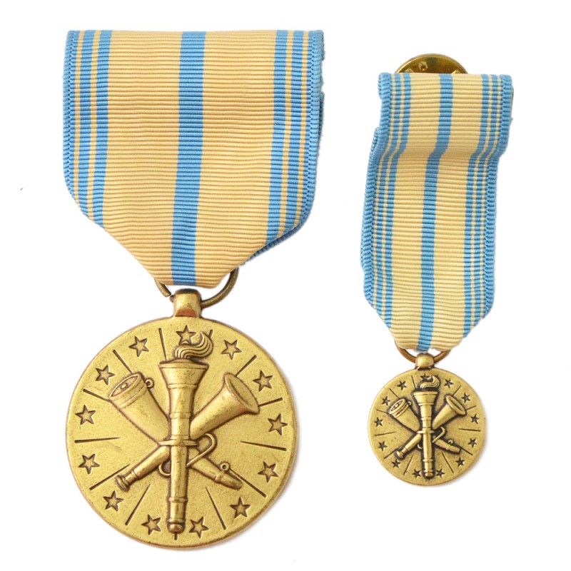 United States Armed Forces Reserve Medal, with miniature