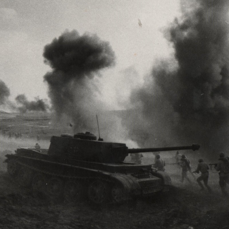 Photo of the tank attack scene of the film "They fought for the Motherland"