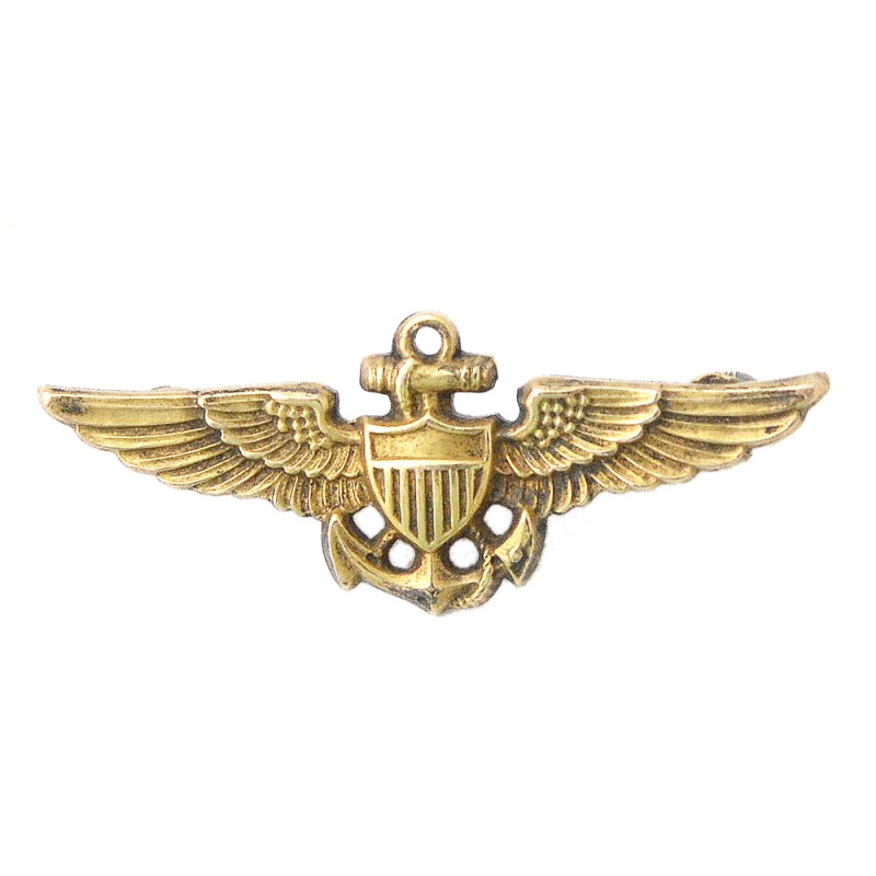 Qualification badge of a US naval aviation pilot of the 1917 model, silver