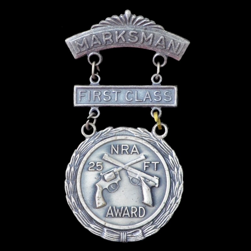 Silver medal of the National Rifle Association of the USA, qualification "Expert in pistol shooting"