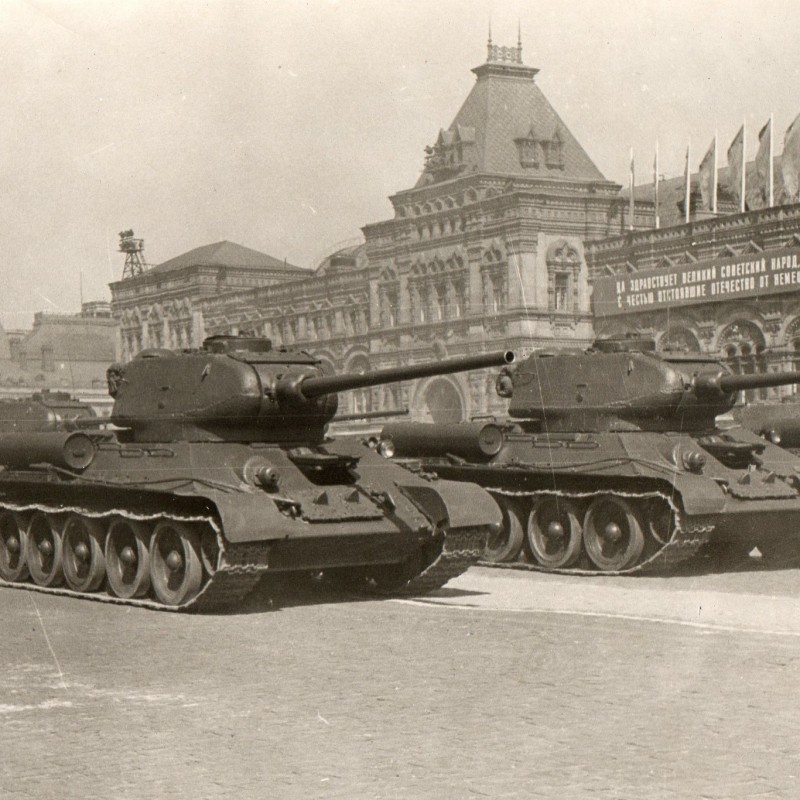 Photo of the formation of "T-34-85 Tanks" at the Parade on May 1, 1945 in Moscow, TASS newsreel