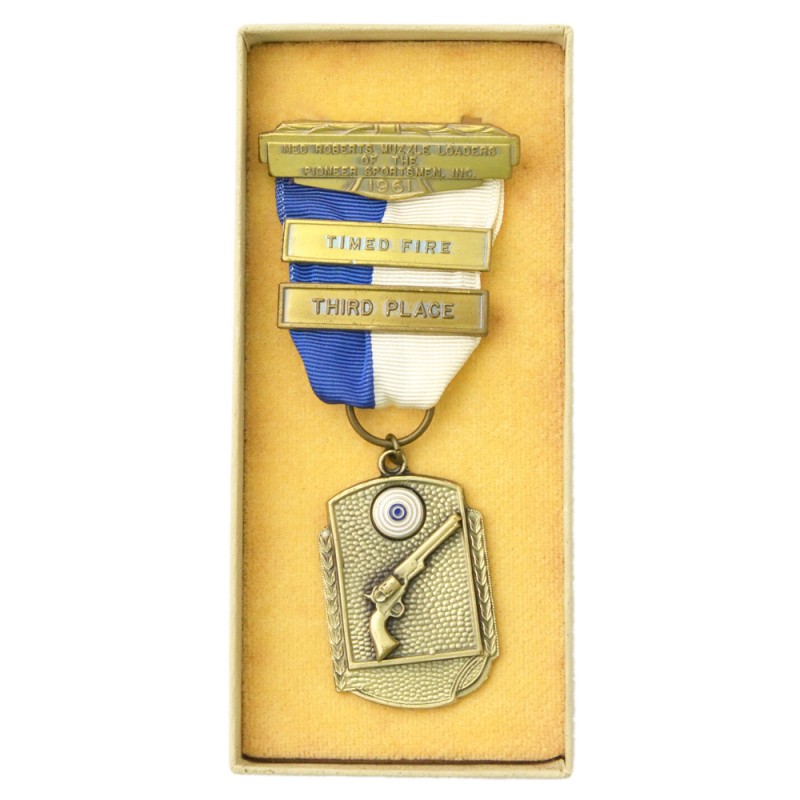 Bronze medal in shooting of the club of "Pioneer Athletes", 1961