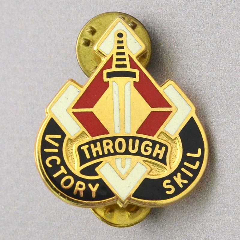 Badge of the Center for Training and Training of Engineering Troops of the US Army