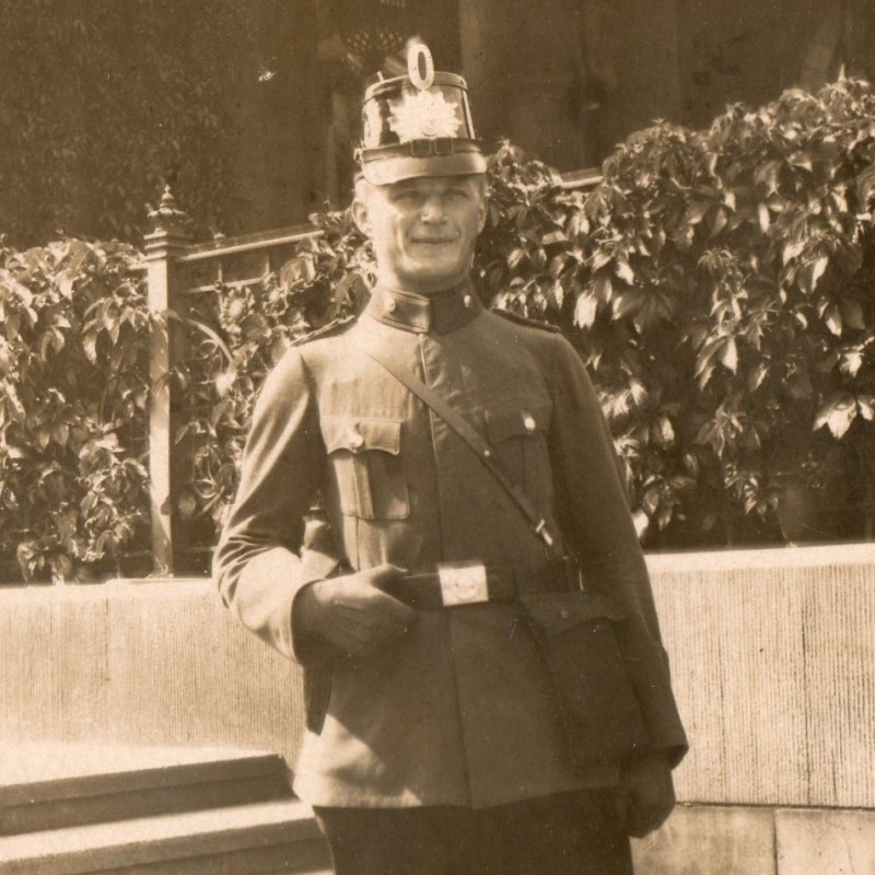 Photo of a German policeman in shako