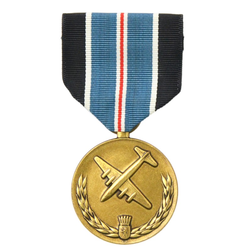 Medal for humanitarian action (so-called "bridge to Berlin")