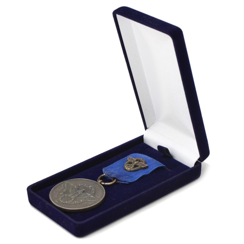 Medal for 8 years of service in the German police, copy