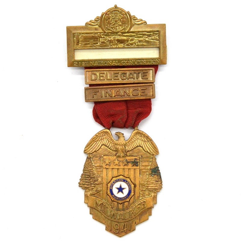 Medal of the delegate to the American Legion Convention in Milwaukee, 1941