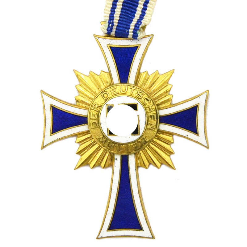Cross of the German mother of the 1938 model, degree "in gold"