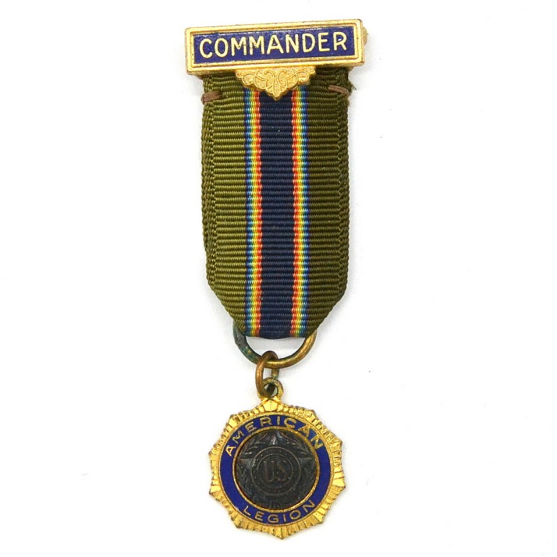 Official medal for the cap of the commander of the American Legion