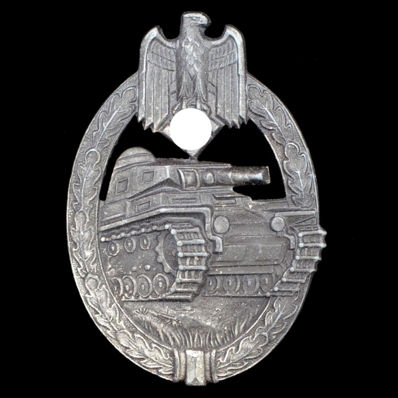 Badge for a tank attack of the 1939 model, variant in silver, H. Aurich