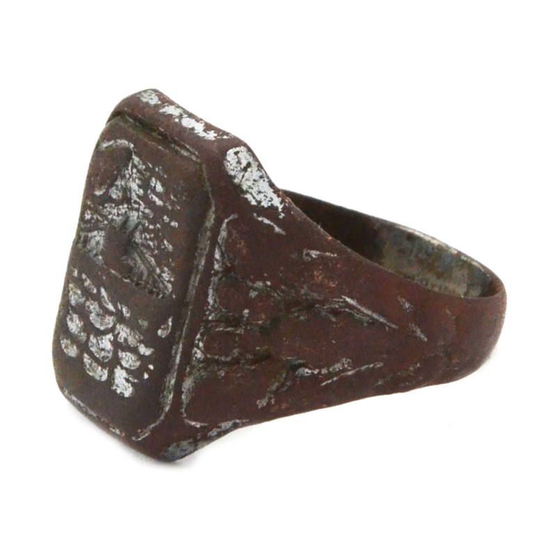 The ring of the Kriegsmarine submariner