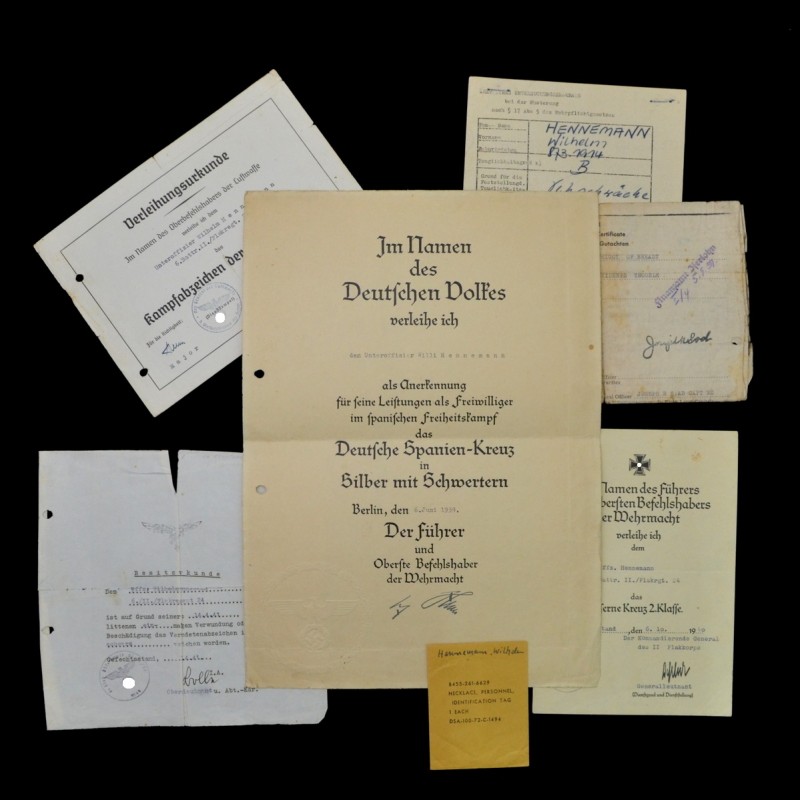 Lot of award documents of a non-commissioned officer of the Luftwaffe anti-aircraft artillery