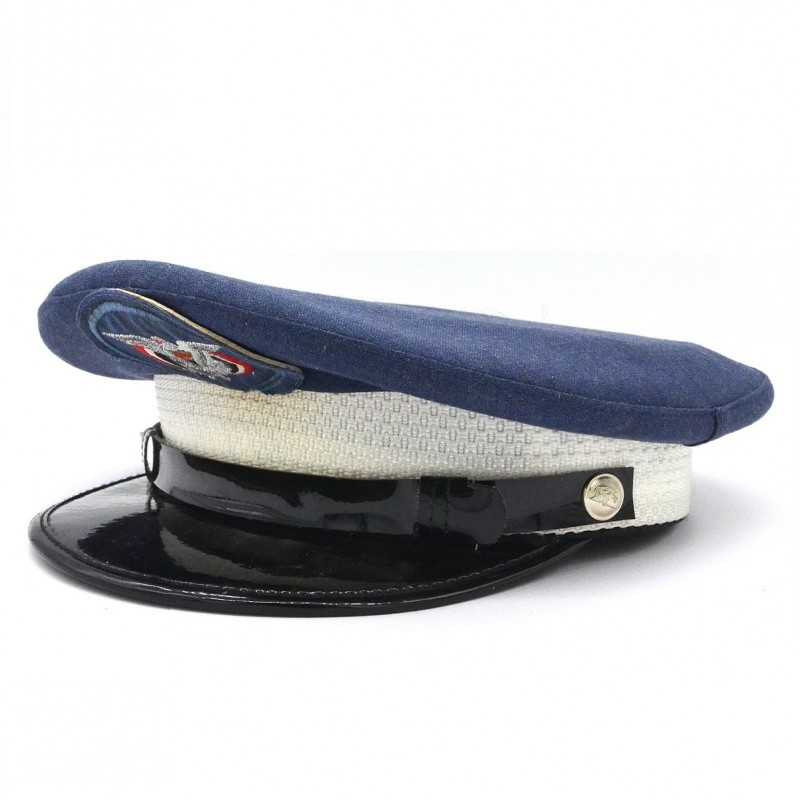 The cap of the ordinary staff of the Yemeni police