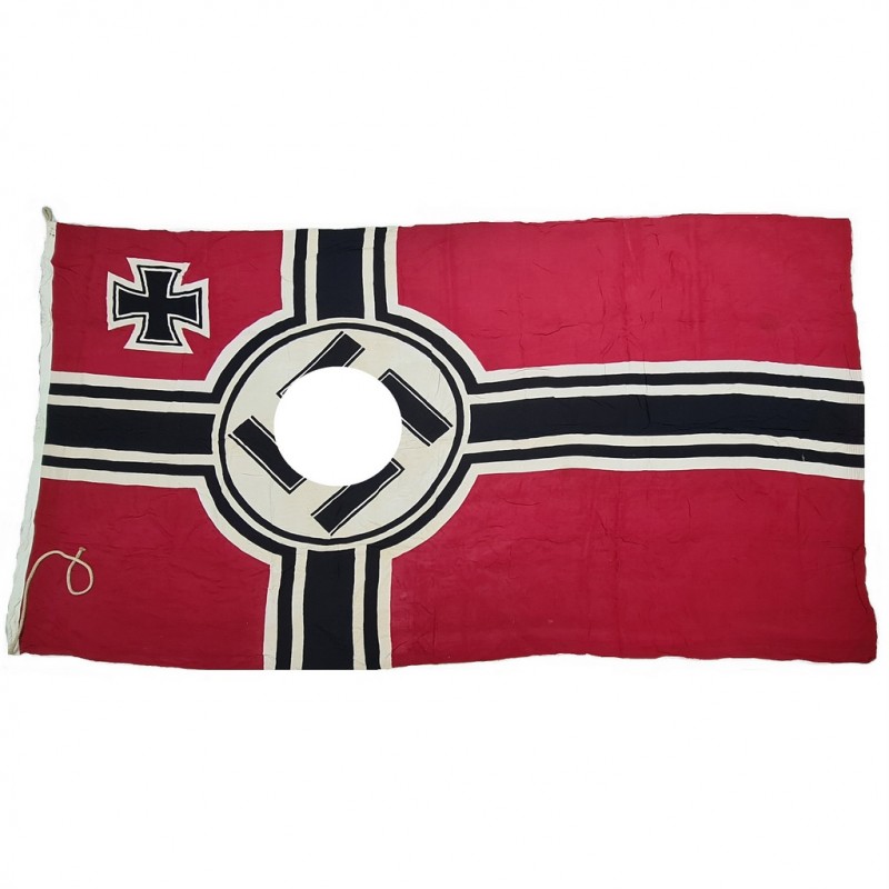 The ship 's flag of the Kriegsmarine
