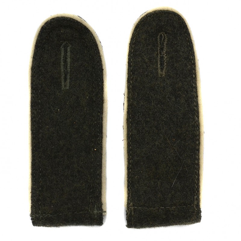 Shoulder straps of the rank and file of the Wehrmacht, a copy