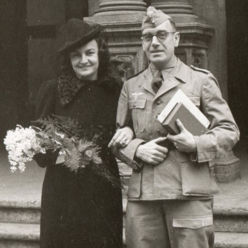 Wedding photo of a Luftwaffe officer in a tropical uniform
