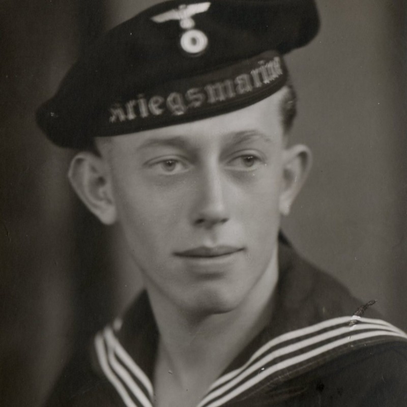 Portrait photo of a Kriegsmarine sailor