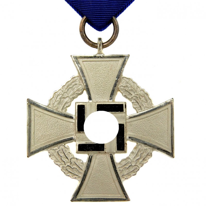 Cross for 25 years of civil service