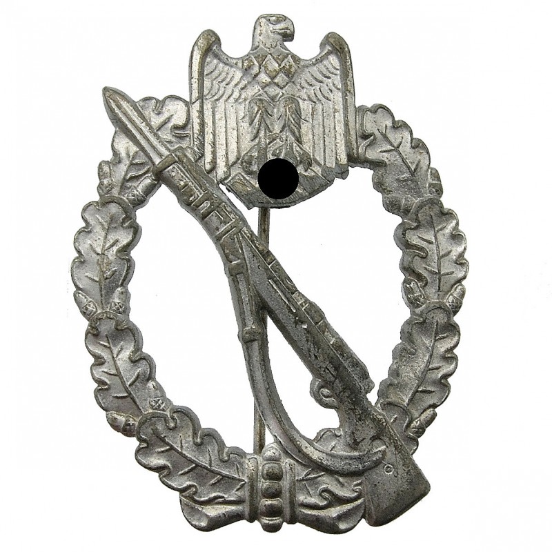 Infantry assault badge of the 1939 model in silver