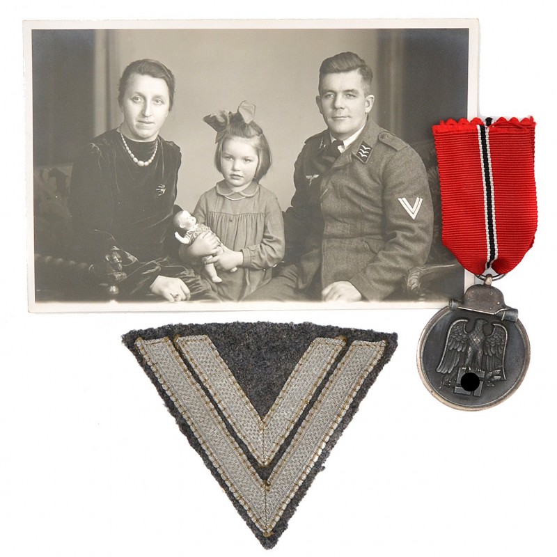 Medal "ice cream meat" with a patch and a photo of a Luftwaffe lance corporal