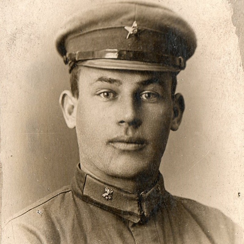 Portrait photo of an ordinary soldier of the Red Army chemical troops