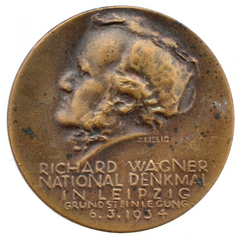 A sign commemorating the installation of the monument to Richard Wagner in 1934