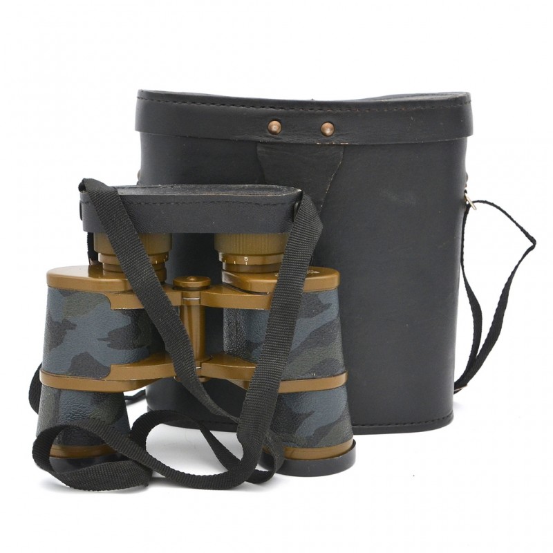 Binoculars Russian army 8* 40 in a trunk