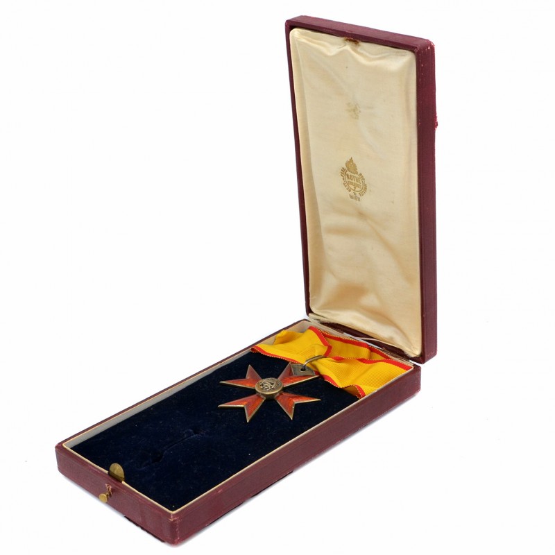 Order of the Griffin in a case, Mecklenburg