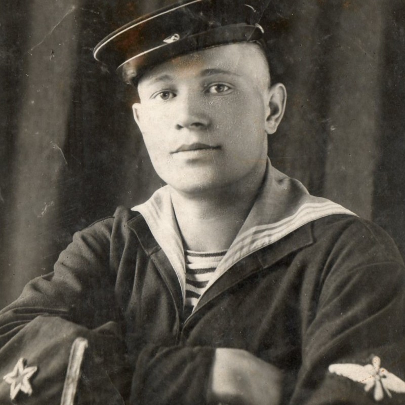 Portrait photo of a sailor of the RKKF naval aviation