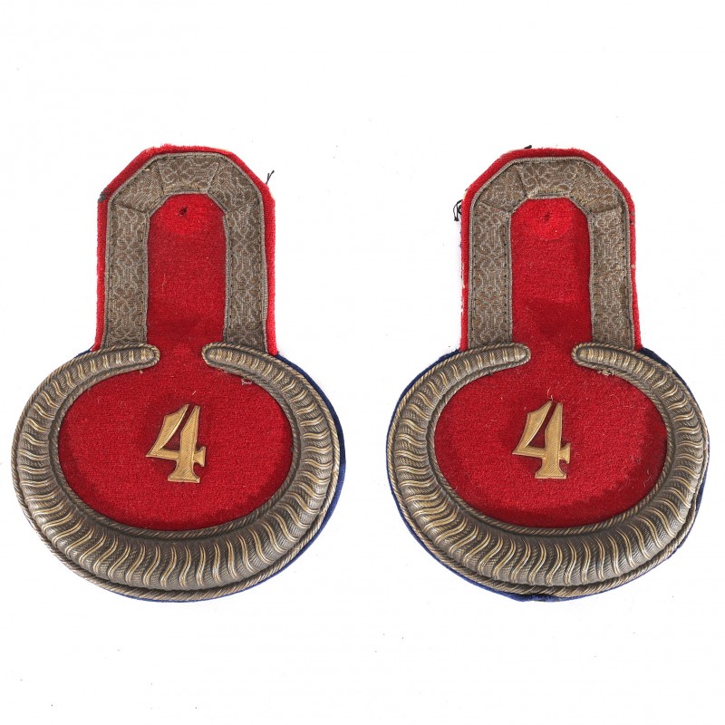 A pair of epaulettes of a German military official