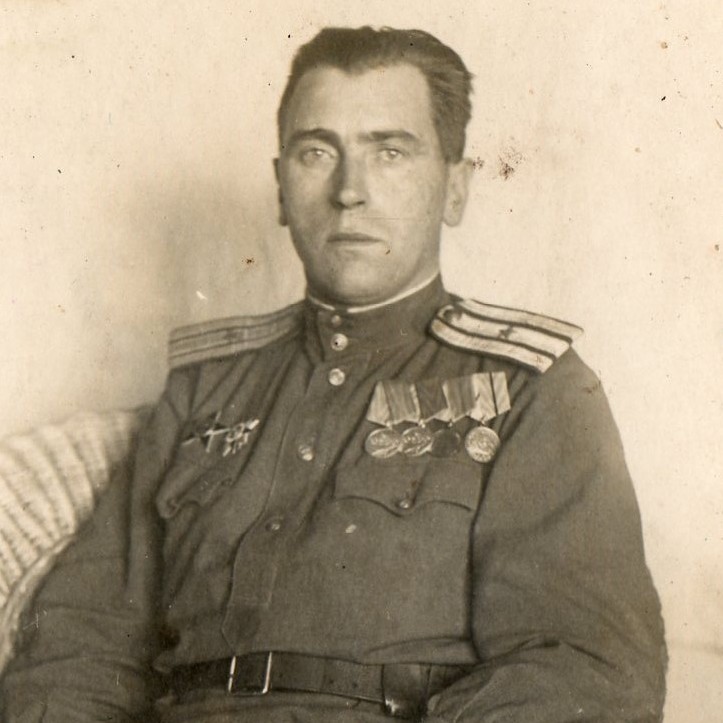 Lot of photos of Major I.A. Amelkovich with military awards