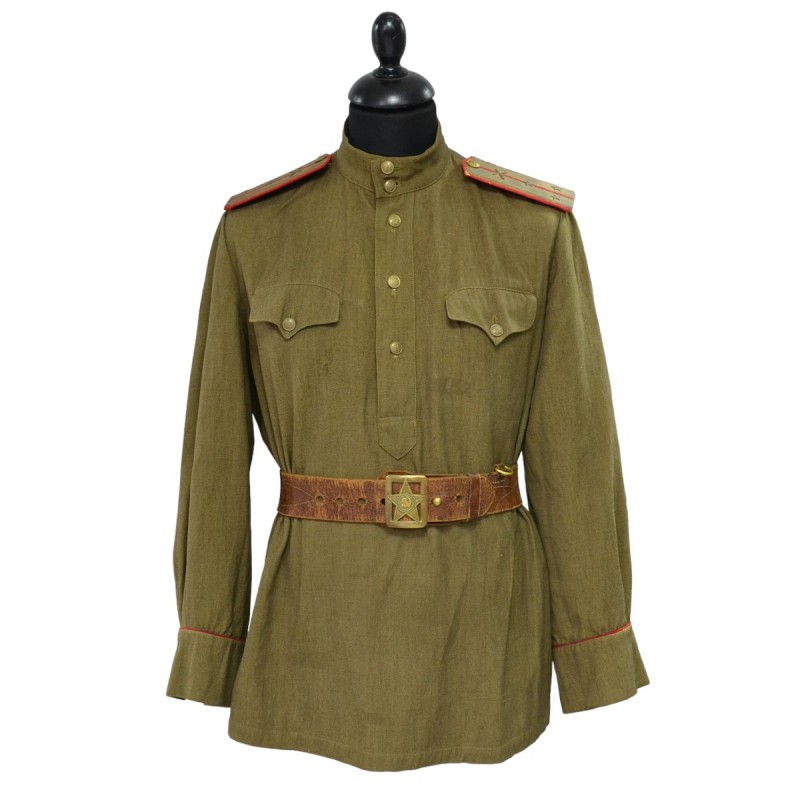 The tunic of a senior lieutenant of the Red Army artillery of the 1943 model, improved
