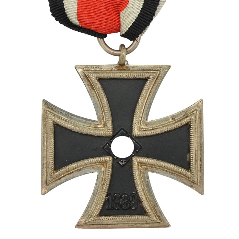 Iron Cross of the 2nd class of the 1939 model, type "round 3"