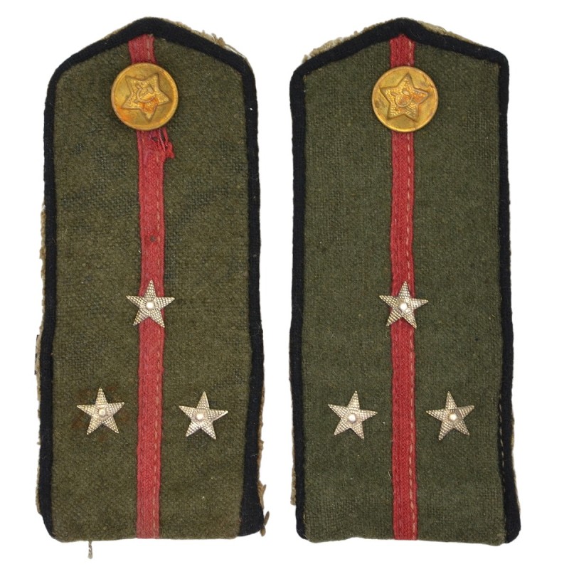 Field shoulder straps of a senior lieutenant of the Red Army sapper units of the 1943 model