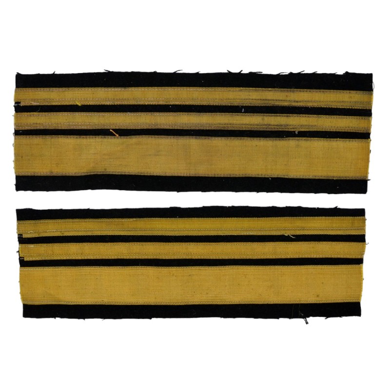 Sleeve patches of the flagship of the 1st rank of the Red Army in 1935