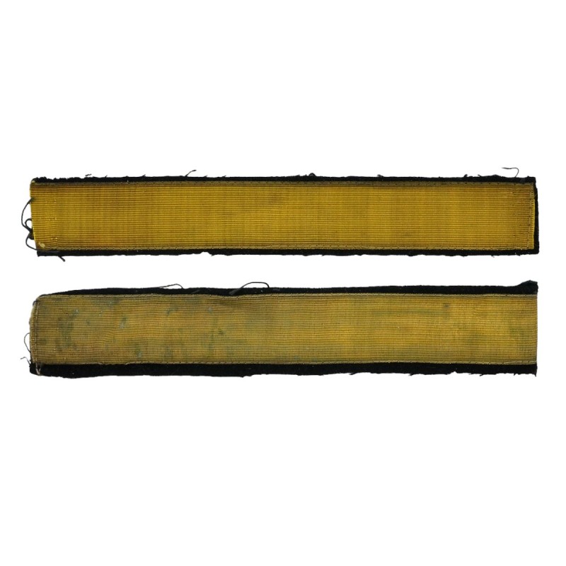 Sleeve patches of the captain of the 1st rank of the Red Army in 1935