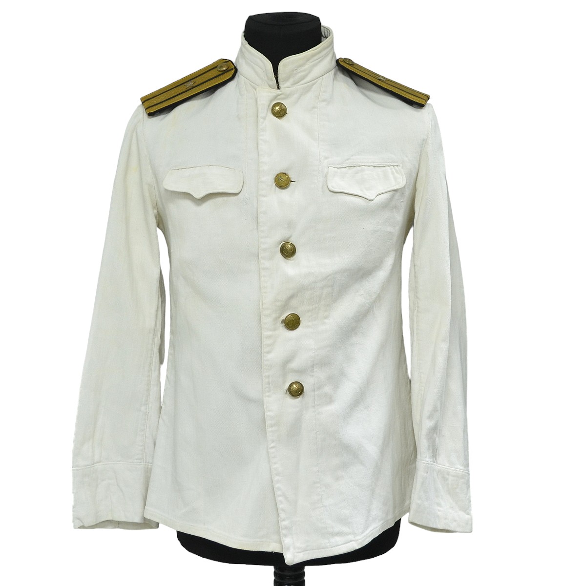 The summer jacket of the captain of the 3rd rank of the naval personnel of the USSR of the 1943 model