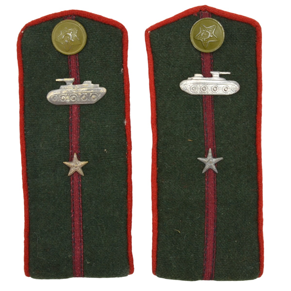 Field shoulder straps of a second lieutenant of the ABTV Red Army of the 1943 model