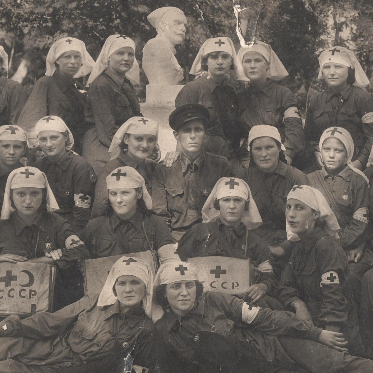 The rarest photo of the Red Army nurses, 1942