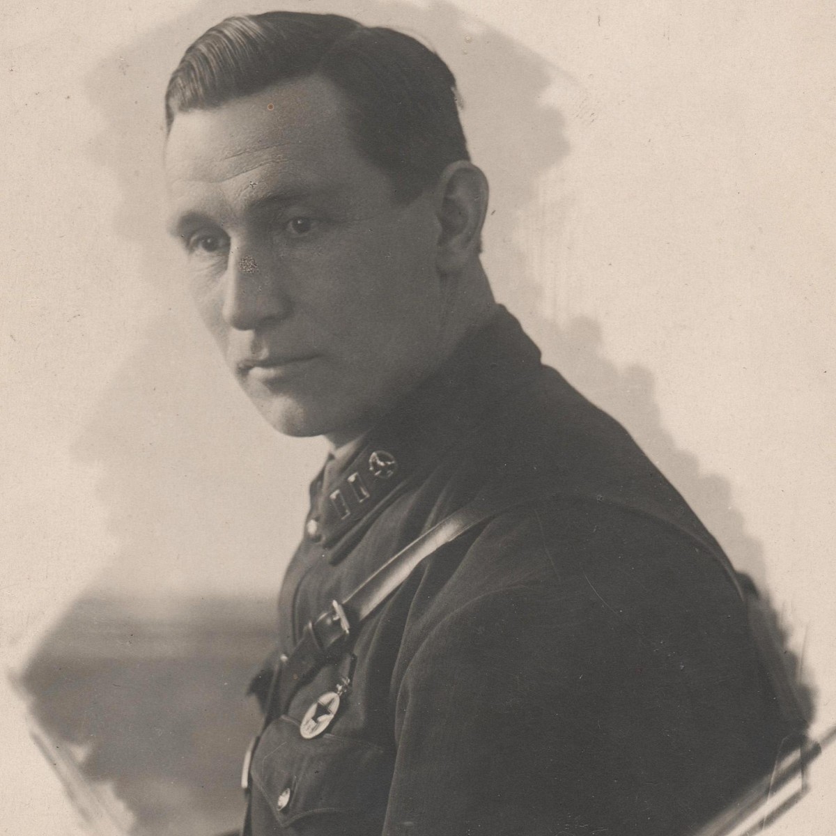 Portrait photo of the quartermaster of the 2nd rank of the Red Army with the medal "20 years of the Red Army"